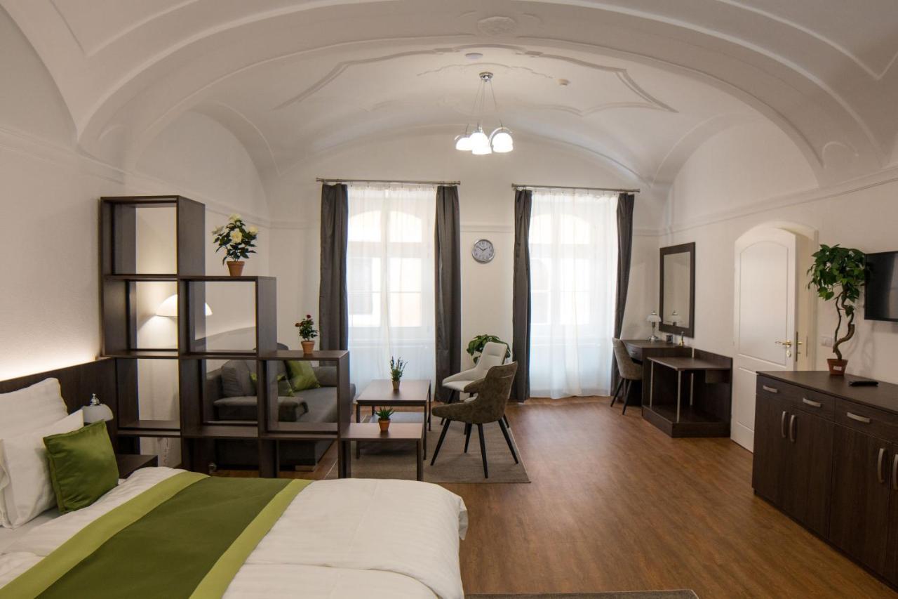 Mecset Apartman Eger Exterior photo