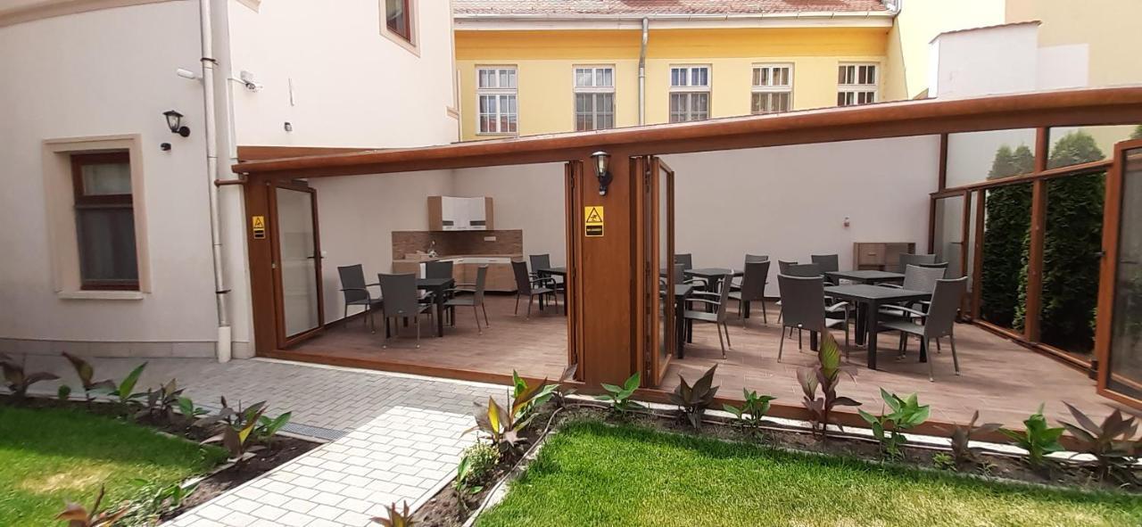 Mecset Apartman Eger Exterior photo