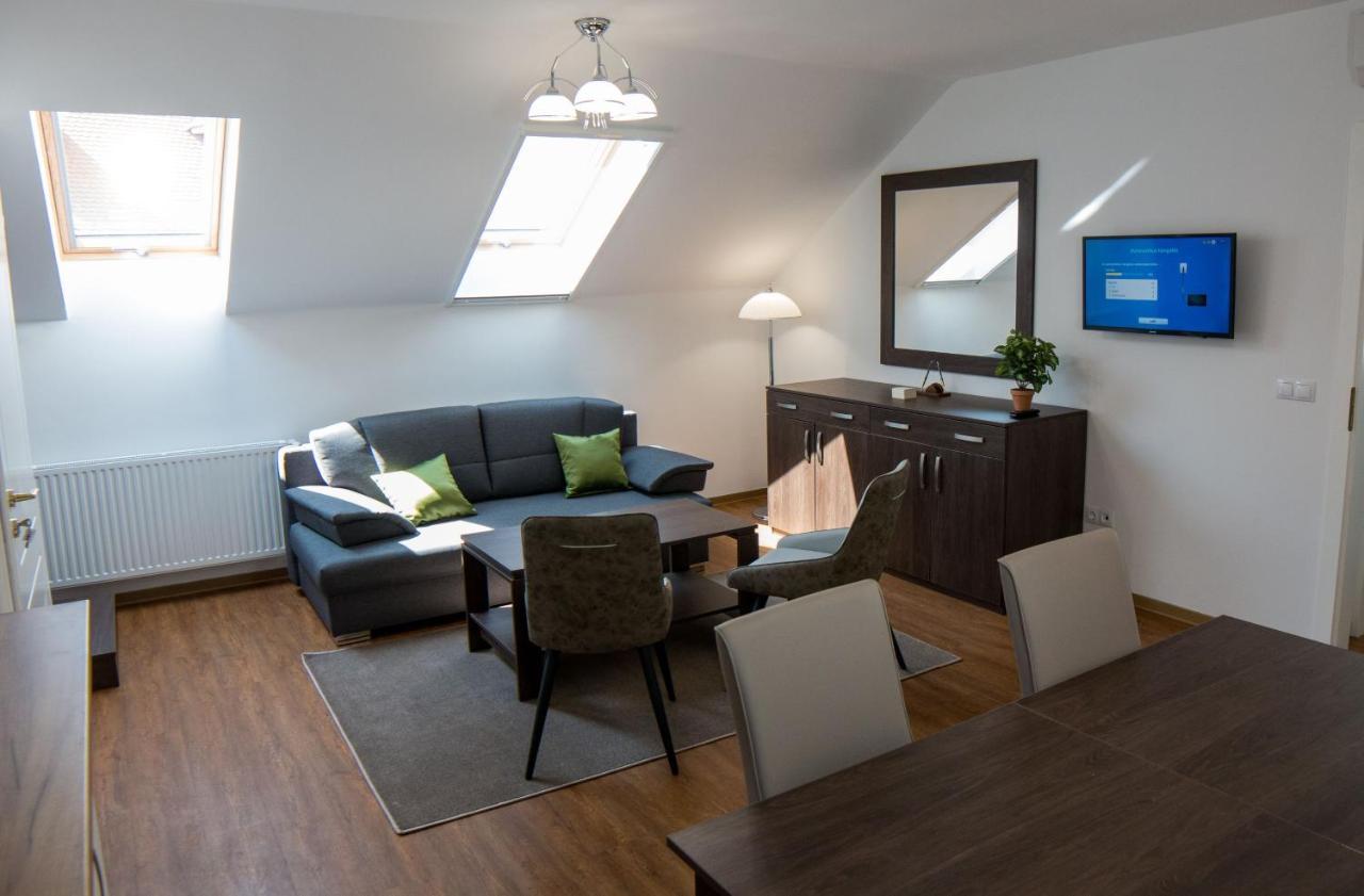 Mecset Apartman Eger Exterior photo