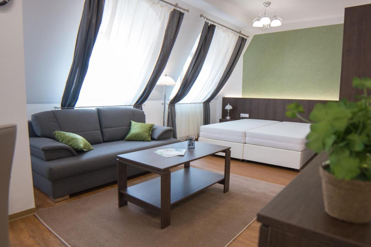 Mecset Apartman Eger Exterior photo
