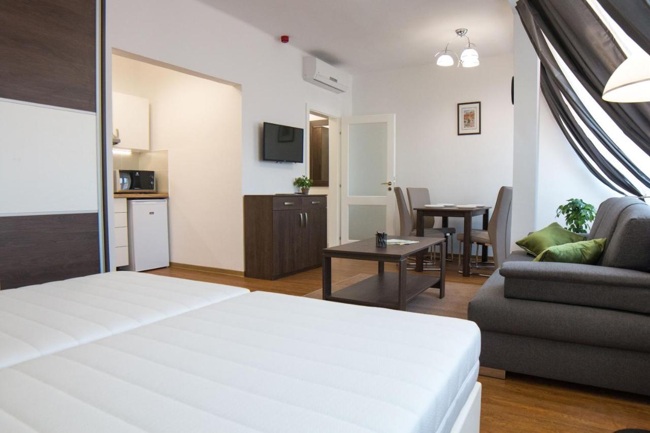 Mecset Apartman Eger Exterior photo